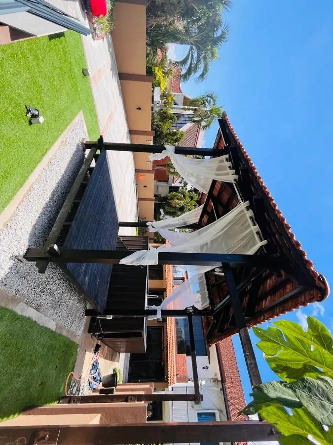 Luxe Bean Bag Cinema Retreat - Private Pool With Ps5, Ktv, Bbq Patio - 5 Mins To Tanjung Bungah Beach ! Villa Tanjung Tokong